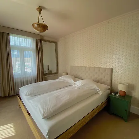 De La Paix Hotel 3*